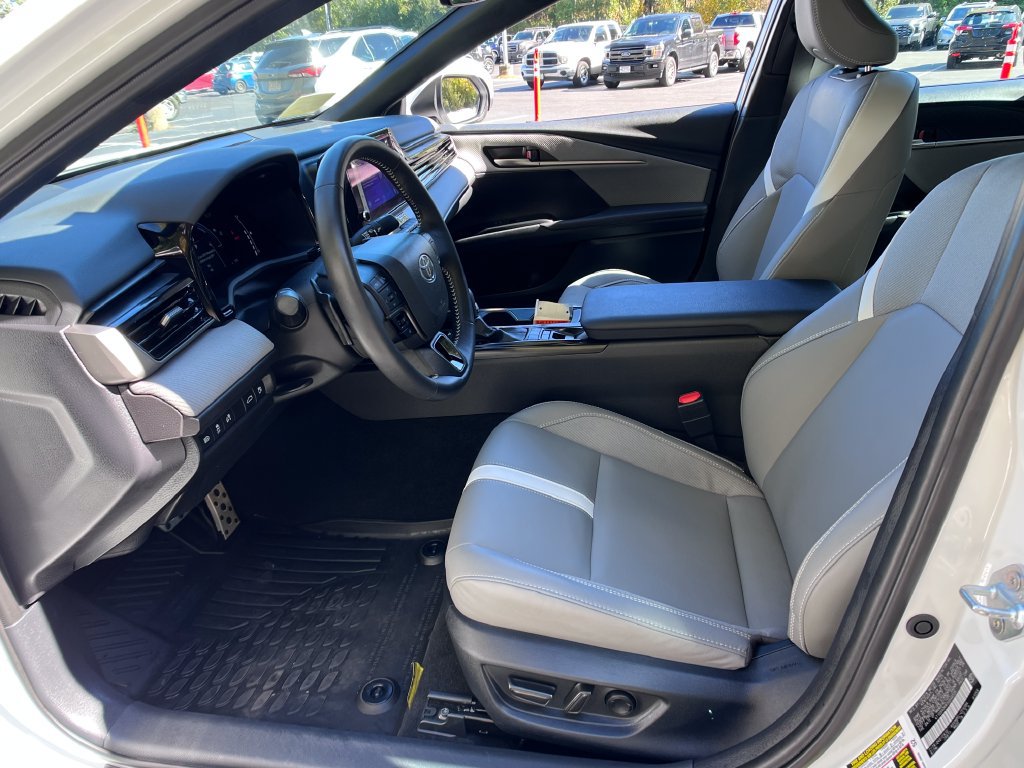 Used 2026 Toyota Camry SE w/ Convenience Package AWD/4WD image 9