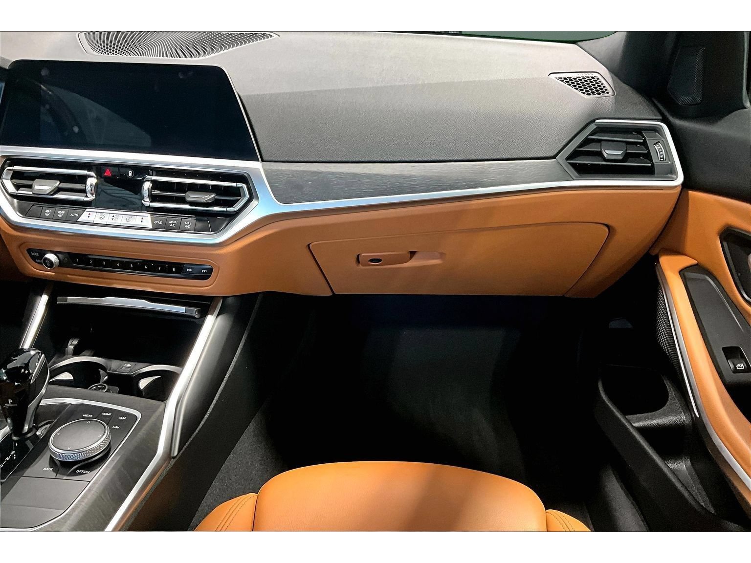 Used 2022 BMW 330e w/ Driving Assistance Package RWD image 45