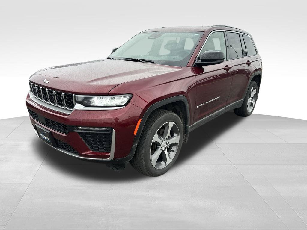 Used 2026 Jeep Grand Cherokee Limited AWD/4WD image 7