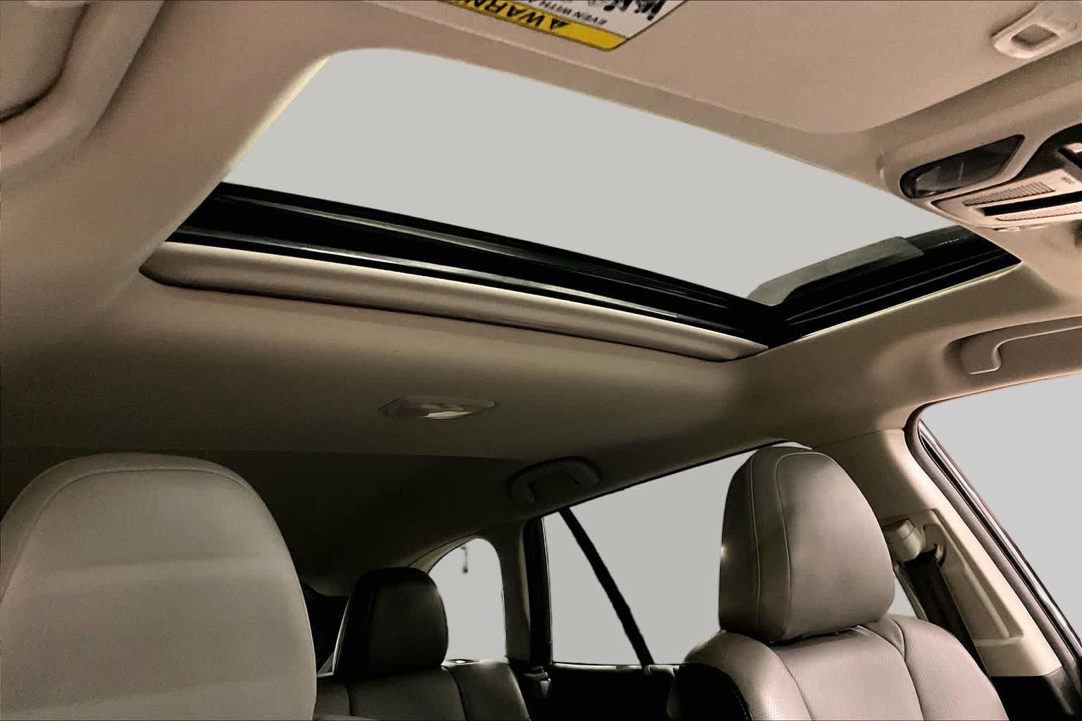 Used 2023 Subaru Outback Limited AWD/4WD image 14