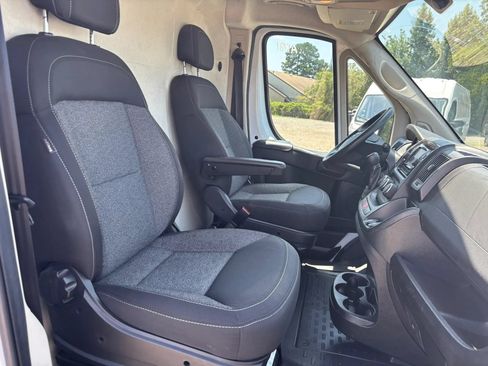Used 2020 RAM ProMaster 1500 w/ Premium Appearance Group FWD image 18