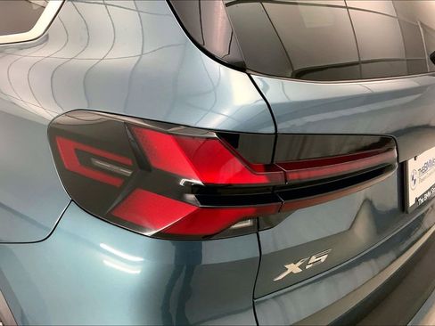 Used 2025 BMW X5 xDrive40i w/ Climate Comfort Package image 28