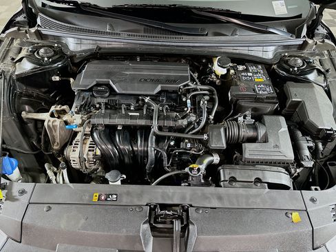 Used 2025 Kia K4 FWD image 32