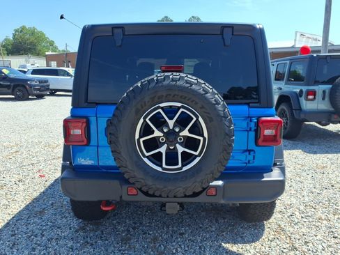 New 2026 Jeep Wrangler Unlimited Rubicon AWD/4WD image 2