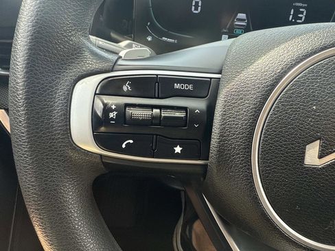 Used 2023 Kia Sportage LX AWD/4WD image 28