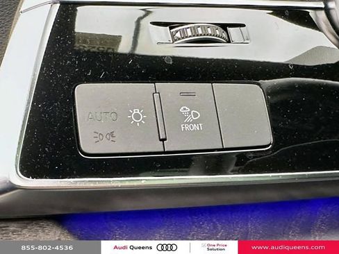 Used 2023 Audi Q8 Premium Plus w/ Premium Plus Package AWD/4WD image 23