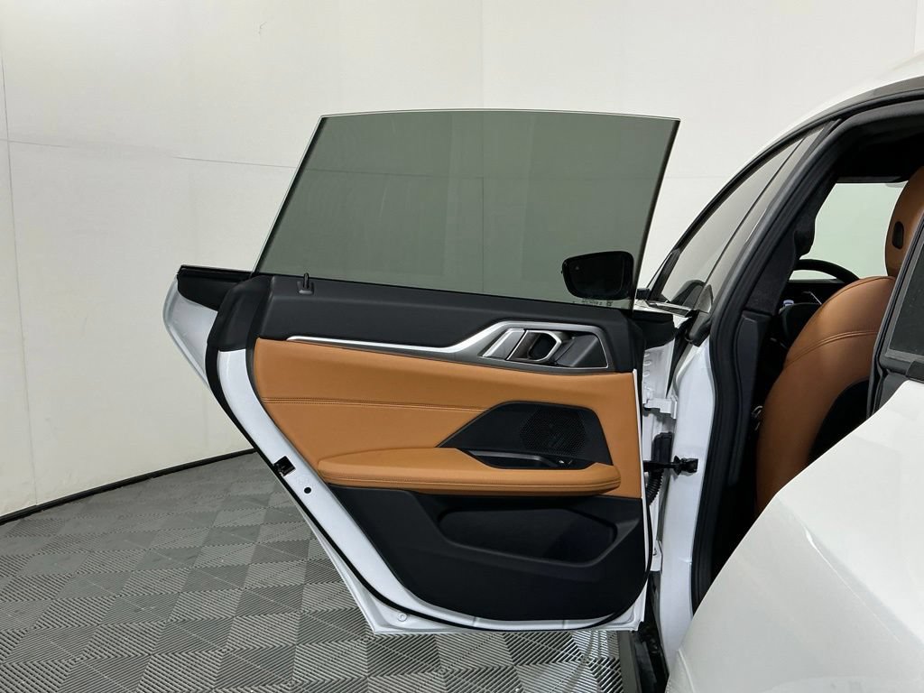 New 2026 BMW 430i xDrive w/ M Sport Package AWD/4WD image 24