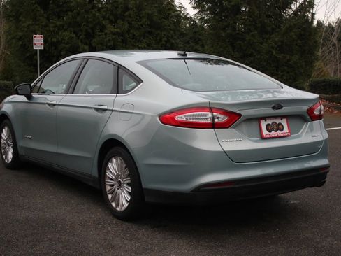 Used 2014 Ford Fusion S image 4