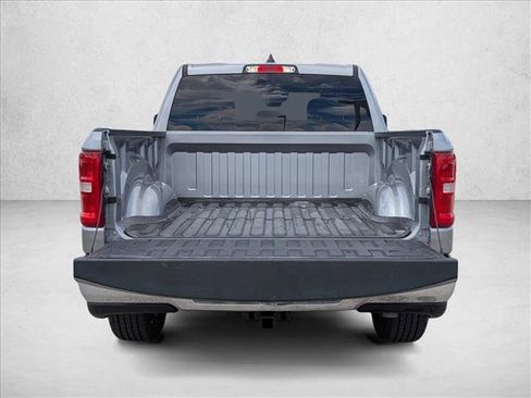 Used 2025 RAM 1500 Big Horn AWD/4WD image 7