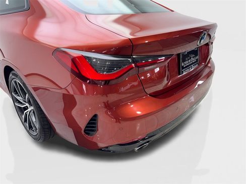 Used 2021 BMW 430i Coupe w/ Convenience Package image 19