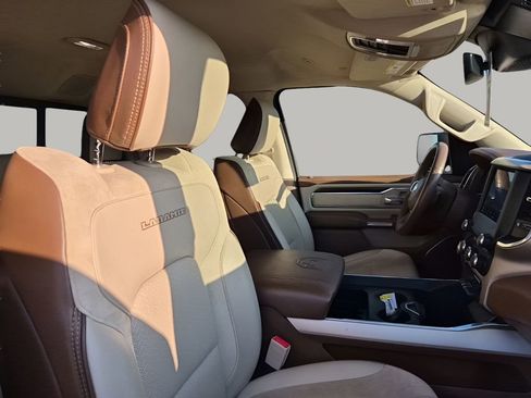 Used 2021 RAM 1500 Laramie image 16