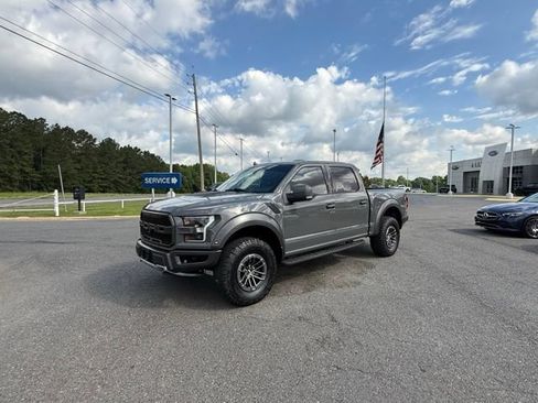 Certified 2020 Ford F150 Raptor w/ Equipment Group 802A Luxury AWD/4WD image 3
