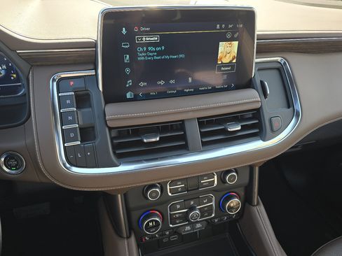 Used 2023 Chevrolet Tahoe High Country image 46