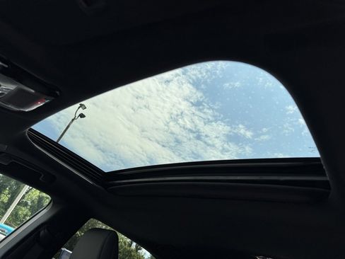 Used 2023 Lexus RX 350 Premium image 11