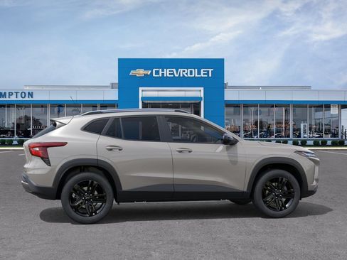 New 2026 Chevrolet Trax ACTIV w/ Driver Confidence Package FWD image 5