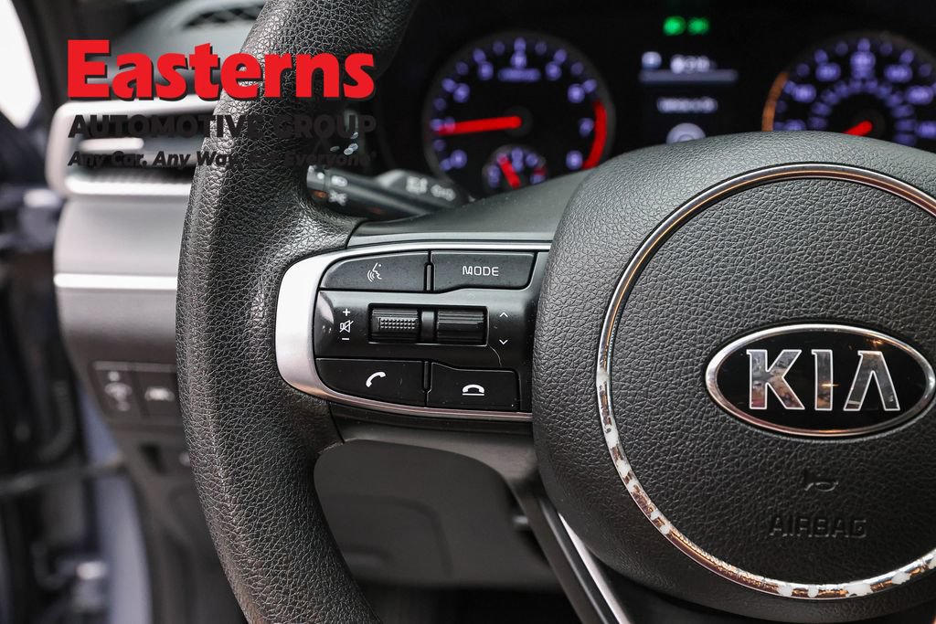 Used 2021 Kia K5 LXS FWD image 16