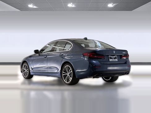 Used 2023 BMW 530e 530e w/ Premium Package image 3