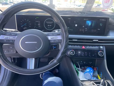 Used 2024 Hyundai Sonata SEL w/ Convenience Package FWD image 7