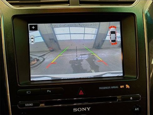 Certified 2017 Ford Explorer Sport w/ Equipment Group 401A image 12