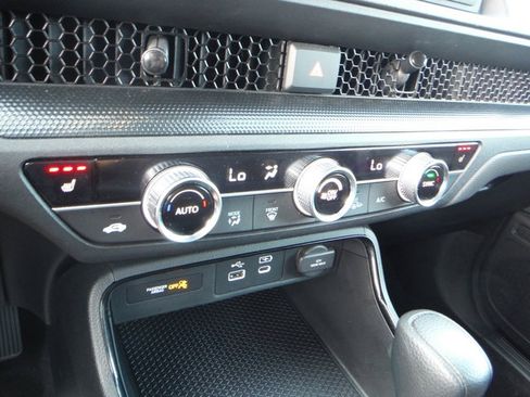 Certified 2024 Honda CR-V EX image 21