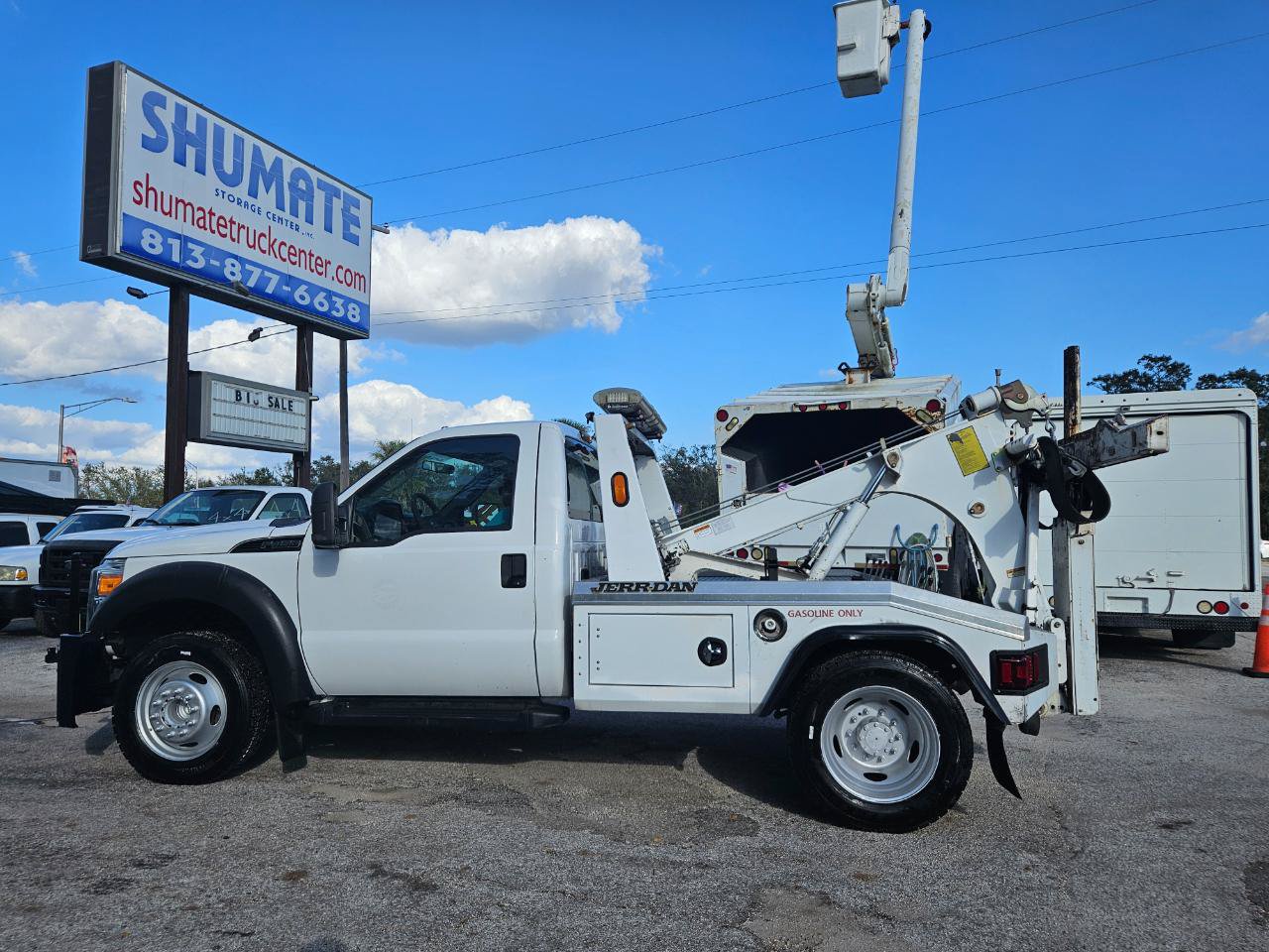Used 2011 Ford F450 XL w/ XL Decor Group RWD image 5