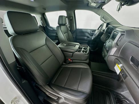 Used 2024 Chevrolet Silverado 1500 W/T w/ Trailering Package image 28