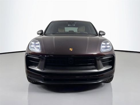 Certified 2023 Porsche Macan Turbo AWD/4WD image 10