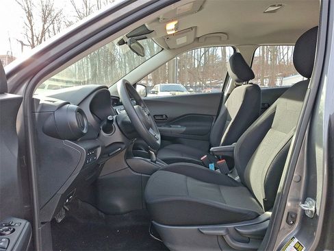 Certified 2023 Nissan Kicks S image 14