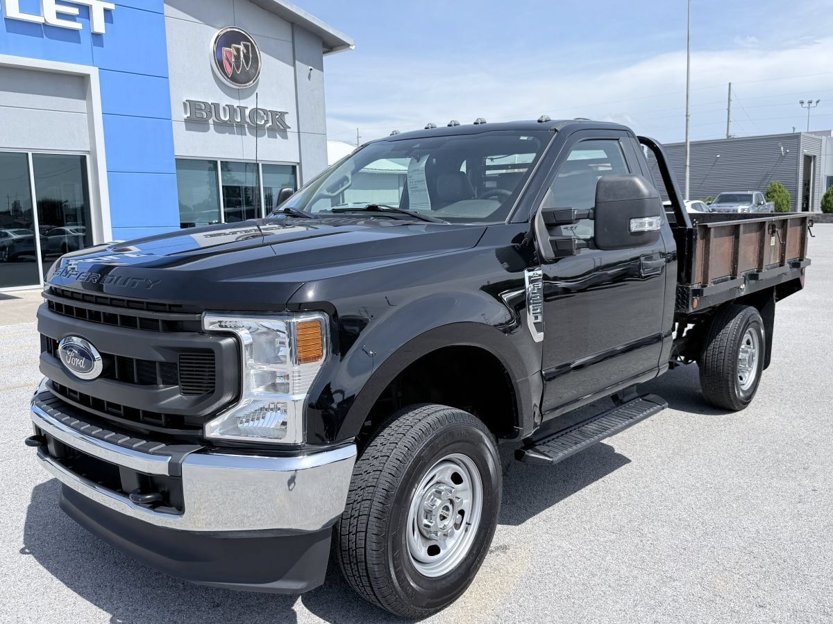 Used 2022 Ford F250 XL w/ Power Equipment Group AWD/4WD image 1