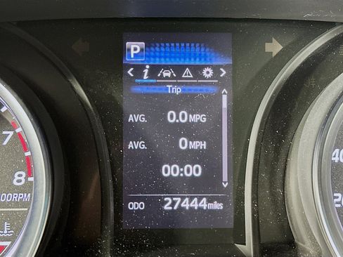 Used 2018 Toyota Camry SE FWD image 18