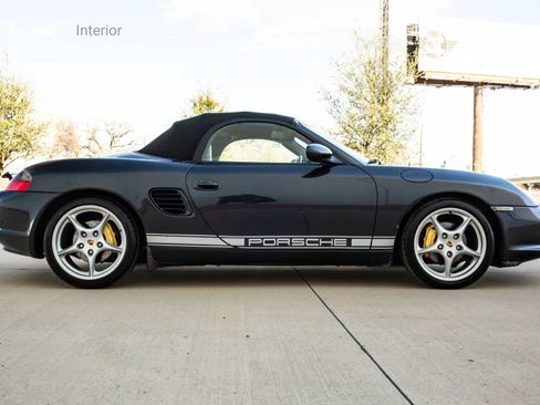 Used 2004 Porsche Boxster RWD image 2