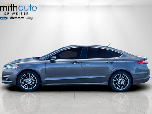 Used 2013 Ford Fusion SE FWD image 8