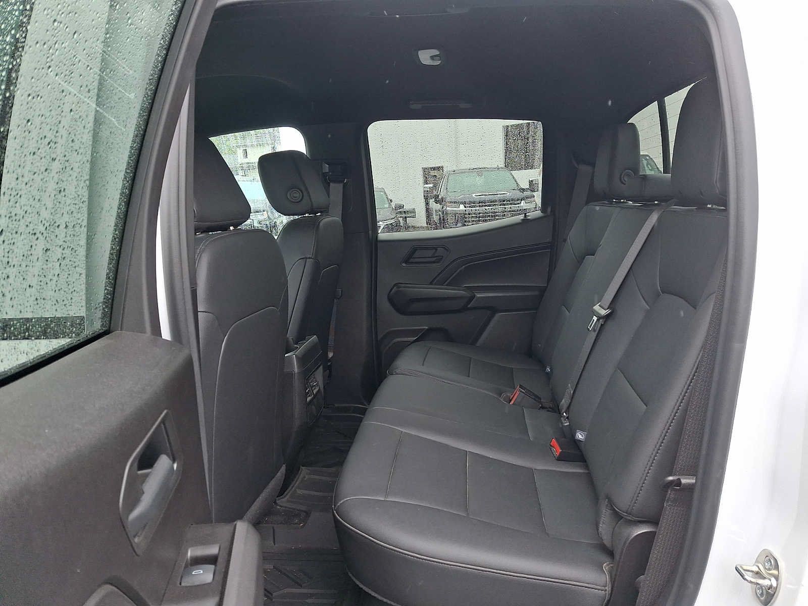 Used 2025 Chevrolet Colorado Trail Boss AWD/4WD image 10
