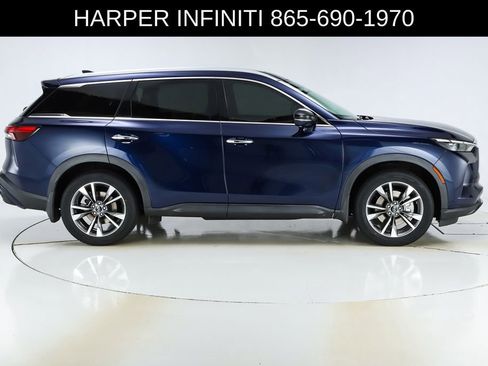 Used 2023 INFINITI QX60 Luxe w/ Cargo Package FWD image 11