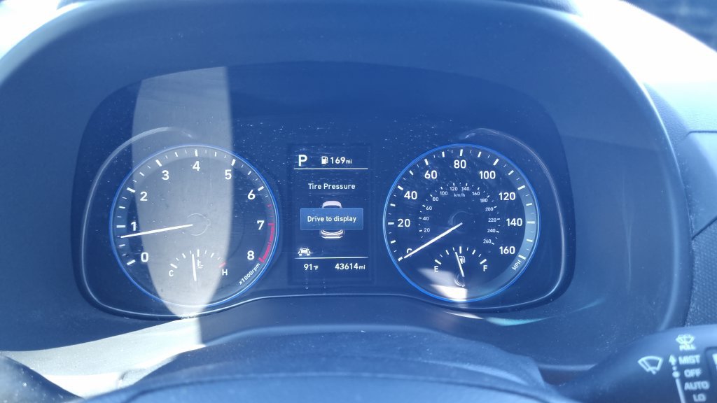 Certified 2021 Hyundai Kona Ultimate w/ Cargo Package FWD image 23
