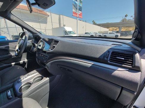 Used 2021 Honda Passport Sport image 27