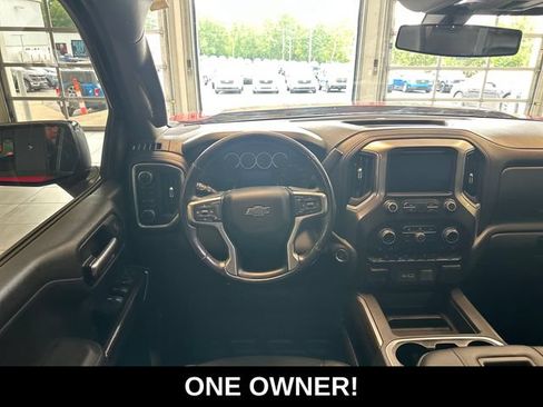 Used 2019 Chevrolet Silverado 1500 LT Trail Boss AWD/4WD image 2