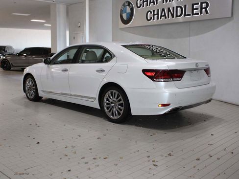 Used 2017 Lexus LS 460 L image 5
