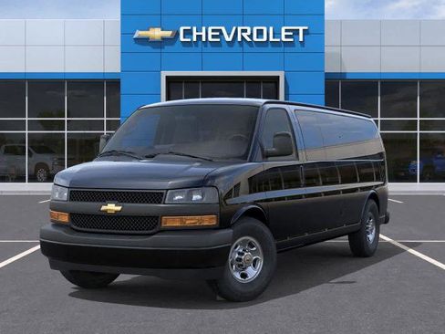 New 2025 Chevrolet Express 3500 LS image 6