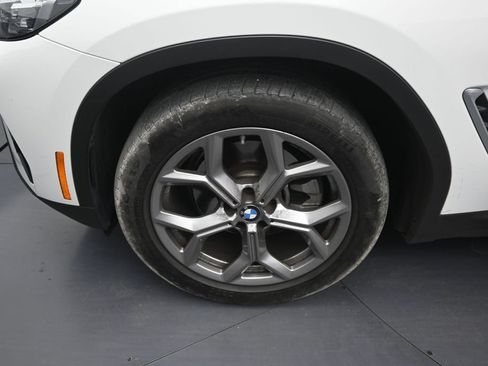 Used 2024 BMW X3 sDrive30i w/ Convenience Package w/ZPA RWD image 9