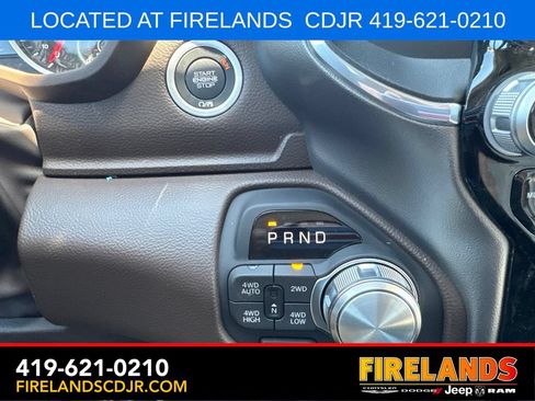 New 2026 RAM 1500 Laramie AWD/4WD image 23