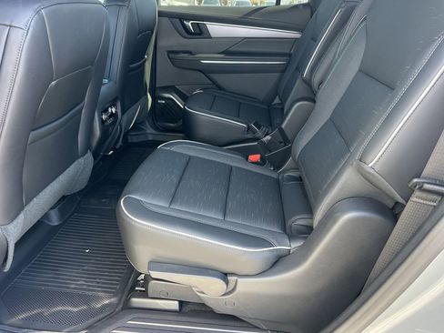 New 2026 Buick Enclave Sport Touring w/ LPO, Floor Liner Package image 18