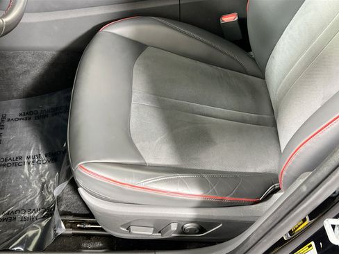 Used 2022 Hyundai Sonata SEL Plus w/ Preferred Accessory Package image 19