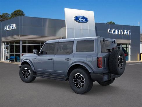 New 2025 Ford Bronco Outer Banks image 4