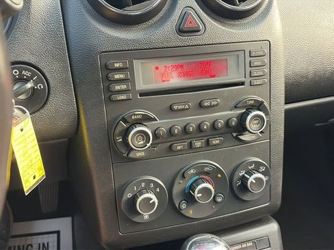 Used 2007 Pontiac G6 GT w/ Premium Package image 19