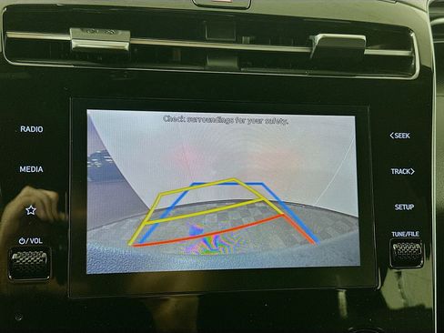 Used 2022 Hyundai Santa Cruz SEL w/ Activity Package image 13