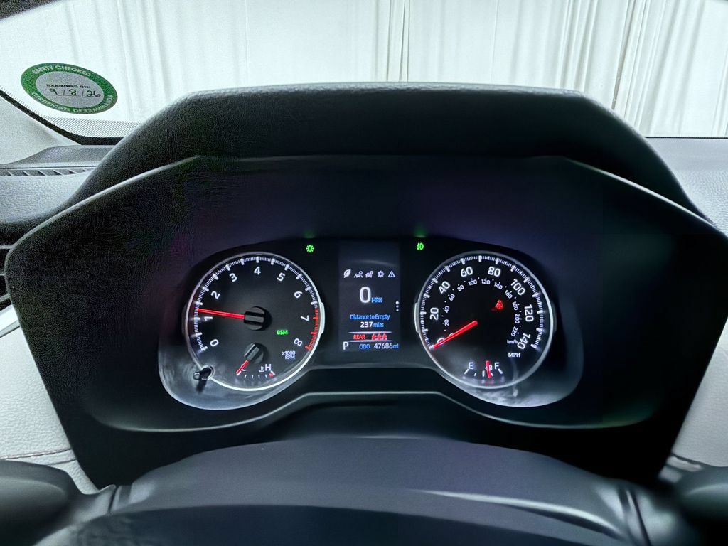 Certified 2020 Toyota RAV4 XLE Premium AWD/4WD image 22