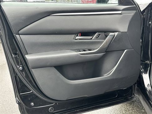 Used 2025 MAZDA CX-50 AWD 2.5 S w/ Preferred Package image 11