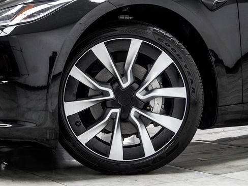 Used 2025 Tesla Model 3 Long Range RWD image 4
