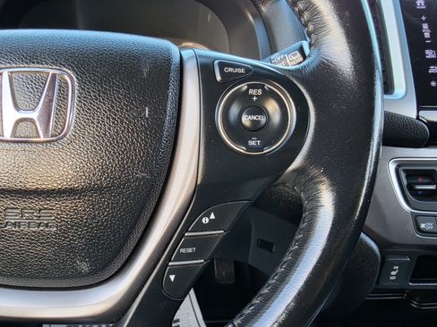 Used 2018 Honda Pilot EX-L image 36